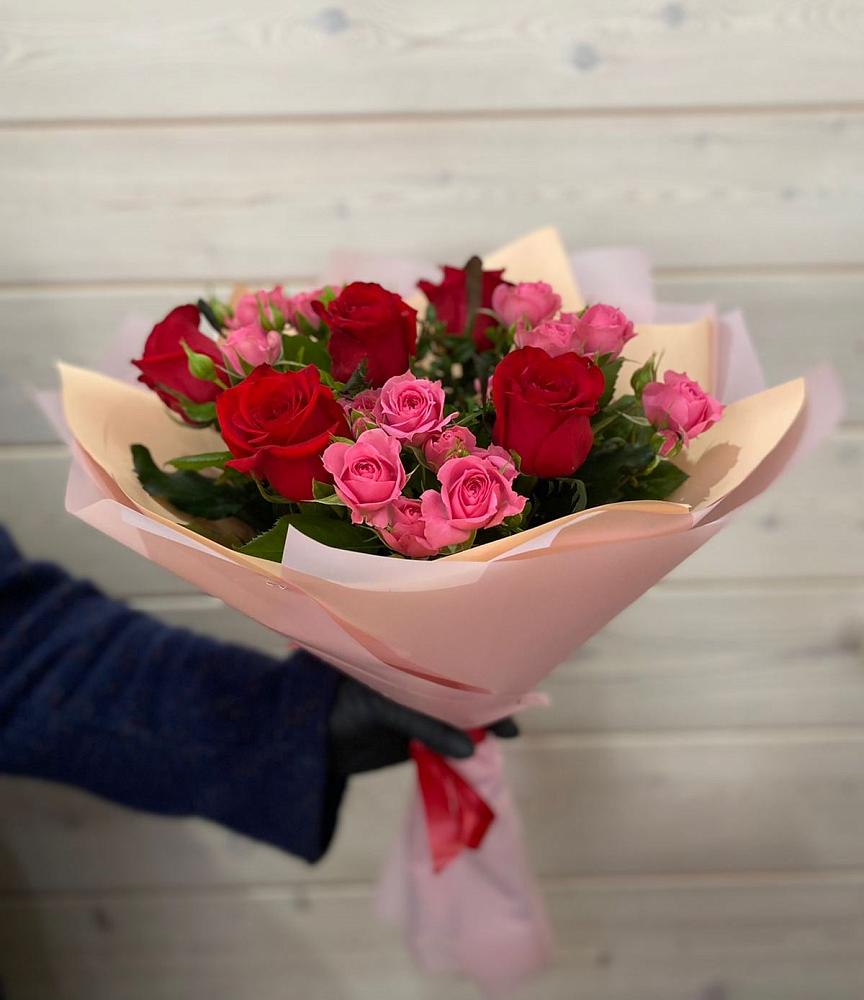Букет цветов из: Розы в Железногорске
